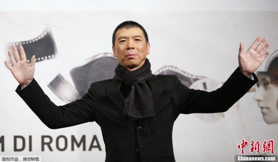 车展女童比基尼秀图片