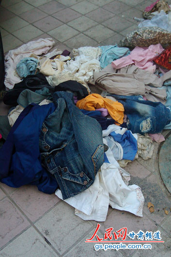<em>女人</em>嘛,爱美,<em>喜欢</em>新衣服