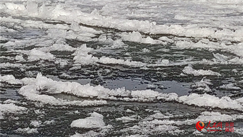 額爾齊斯河“解凍”（組圖）【2】