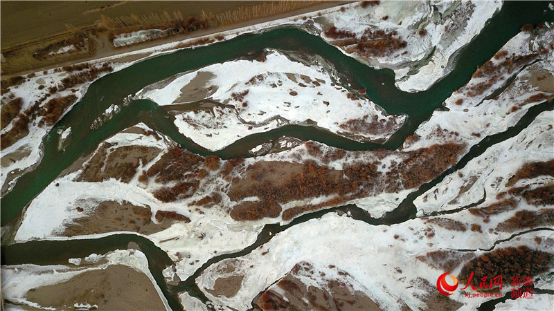 新疆焉耆盆地：初春開都河冰化開河（組圖）【5】
