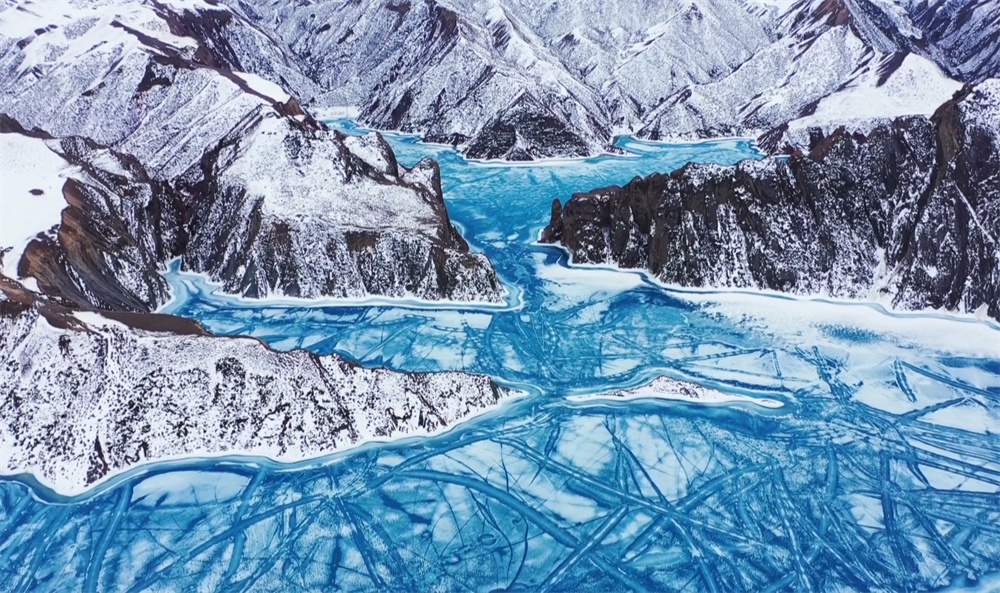 新疆瑪納斯縣：藍湖冰雪消融 萬物復蘇春意漸濃【4】