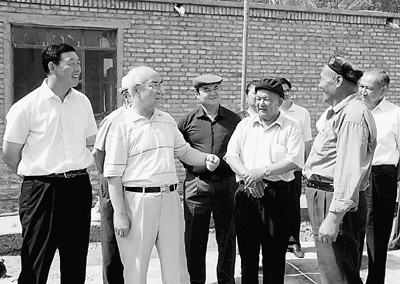 花儿为什么这样美 新疆立法保护民族文化遗产